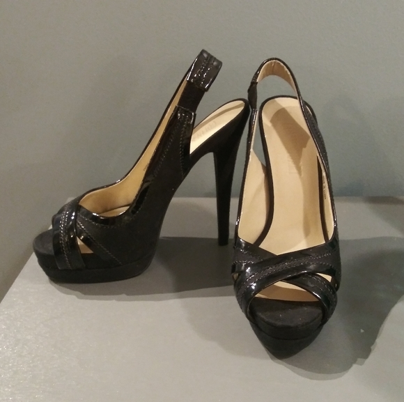 Colin Stuart Black Suede & Patent Leather Sling Heels | Size 6 - Picture 7 of 12